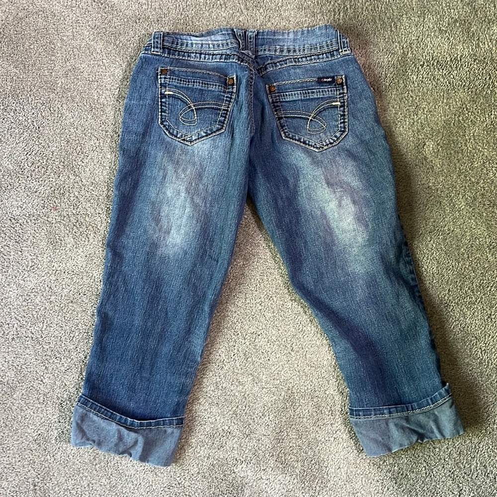 Jean capris - Picture 2 of 3